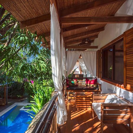 Black Bamboo Puerto Viejo de Talamanca ภายนอก รูปภาพ